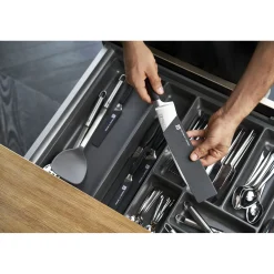 8 cm, Fourreau, Rouge et noir
