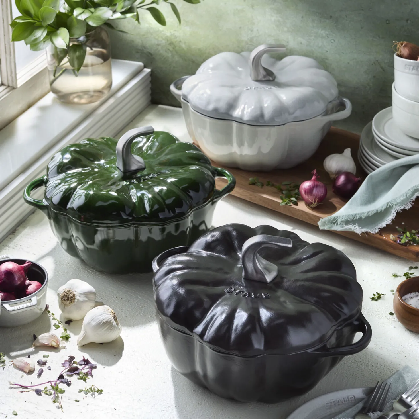 Cocotte 24 cm, Citrouille, Noir mat, Fonte