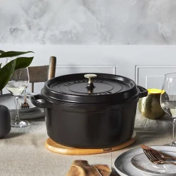 Cocotte 24 cm, Rond(e), Noir mat, Fonte