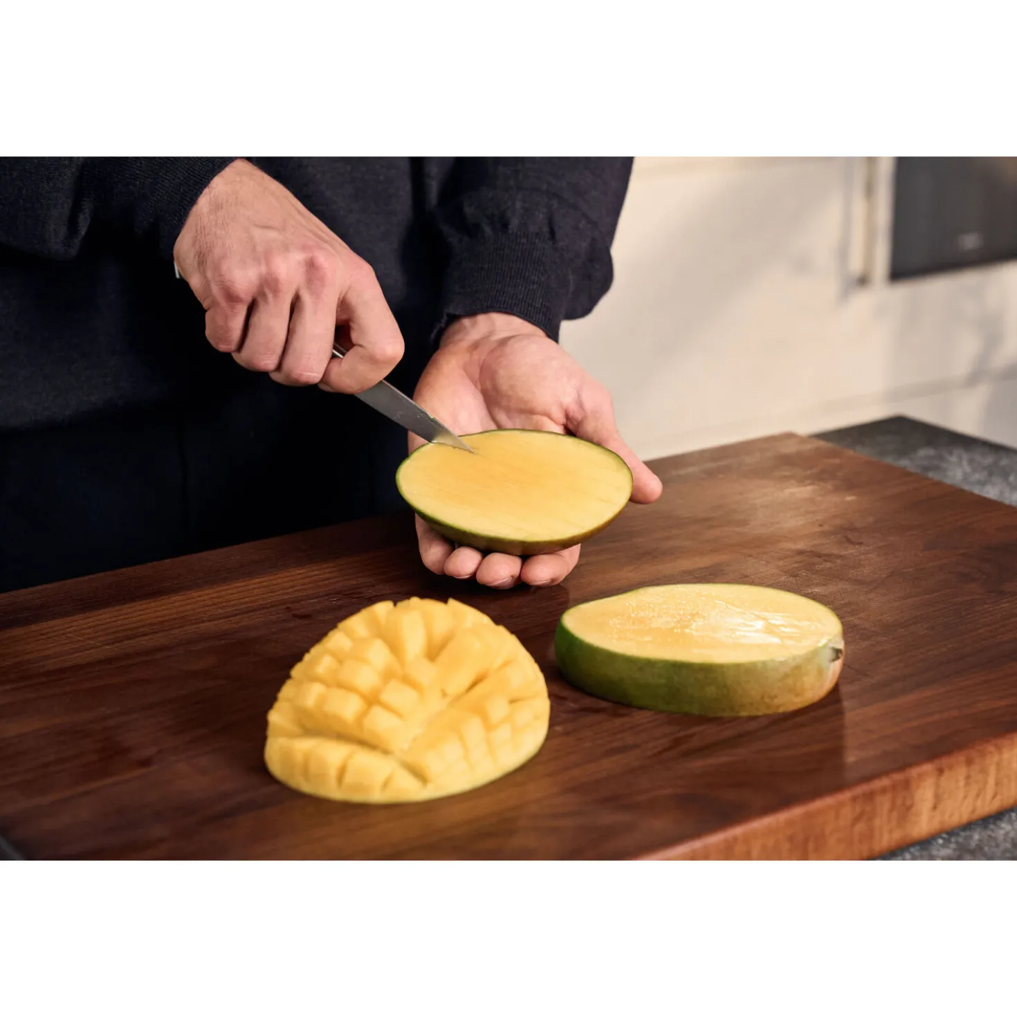 Couteau à larder et garnir 10 cm