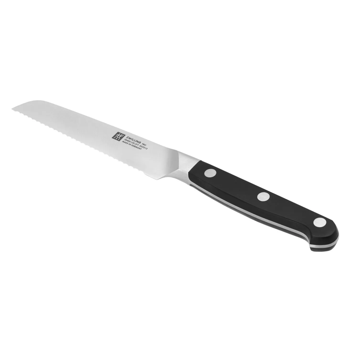 Couteau universel 13 cm, tranchant dentelé
