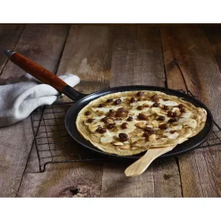 Crêpière avec poignée en bois 28 cm, Fonte, Noir mat
