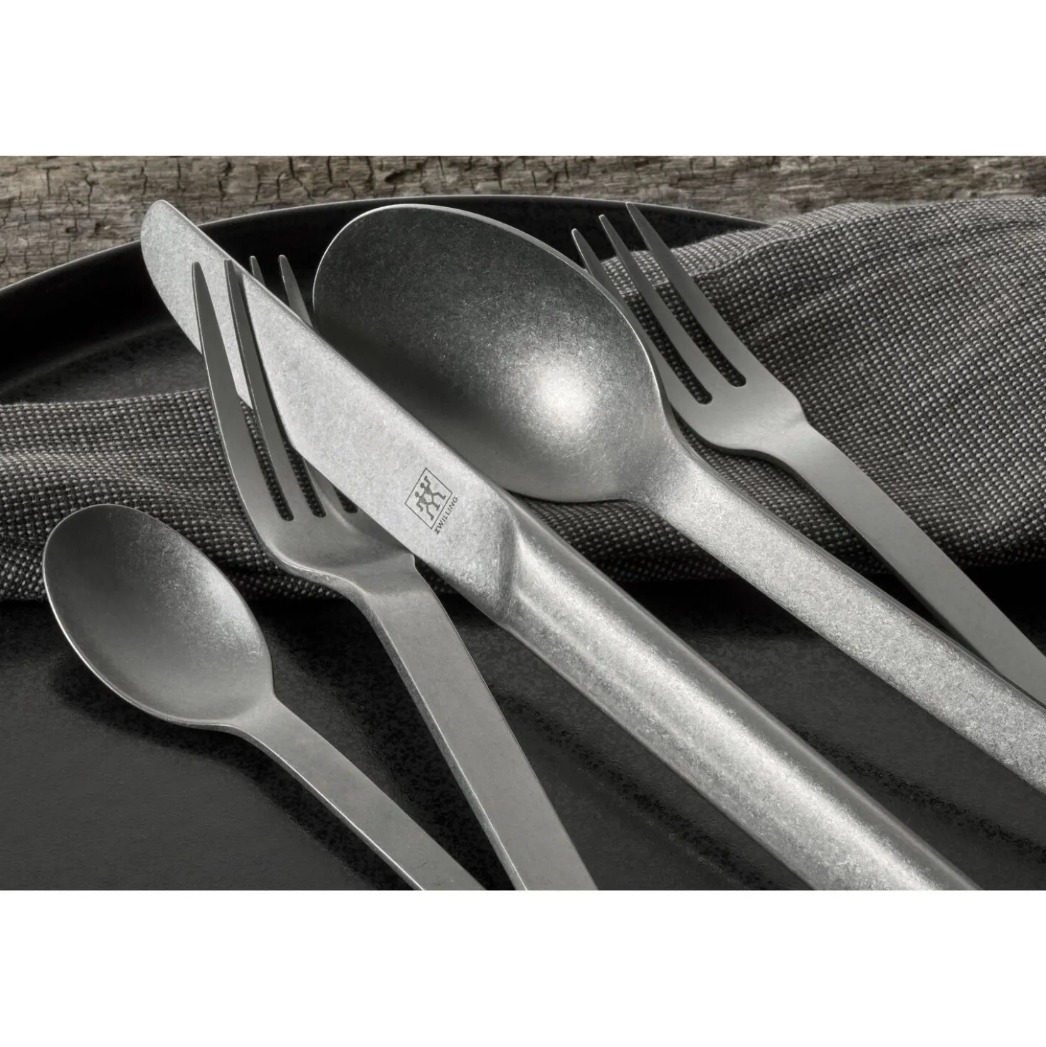 Ménagère vintage 60-pcs, martelé