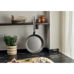 Poêle 24 cm, Acier au carbone