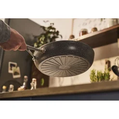 Poêle, 20 cm, Aluminium, Revêtement antiadhésif en céramique renforcée en titane