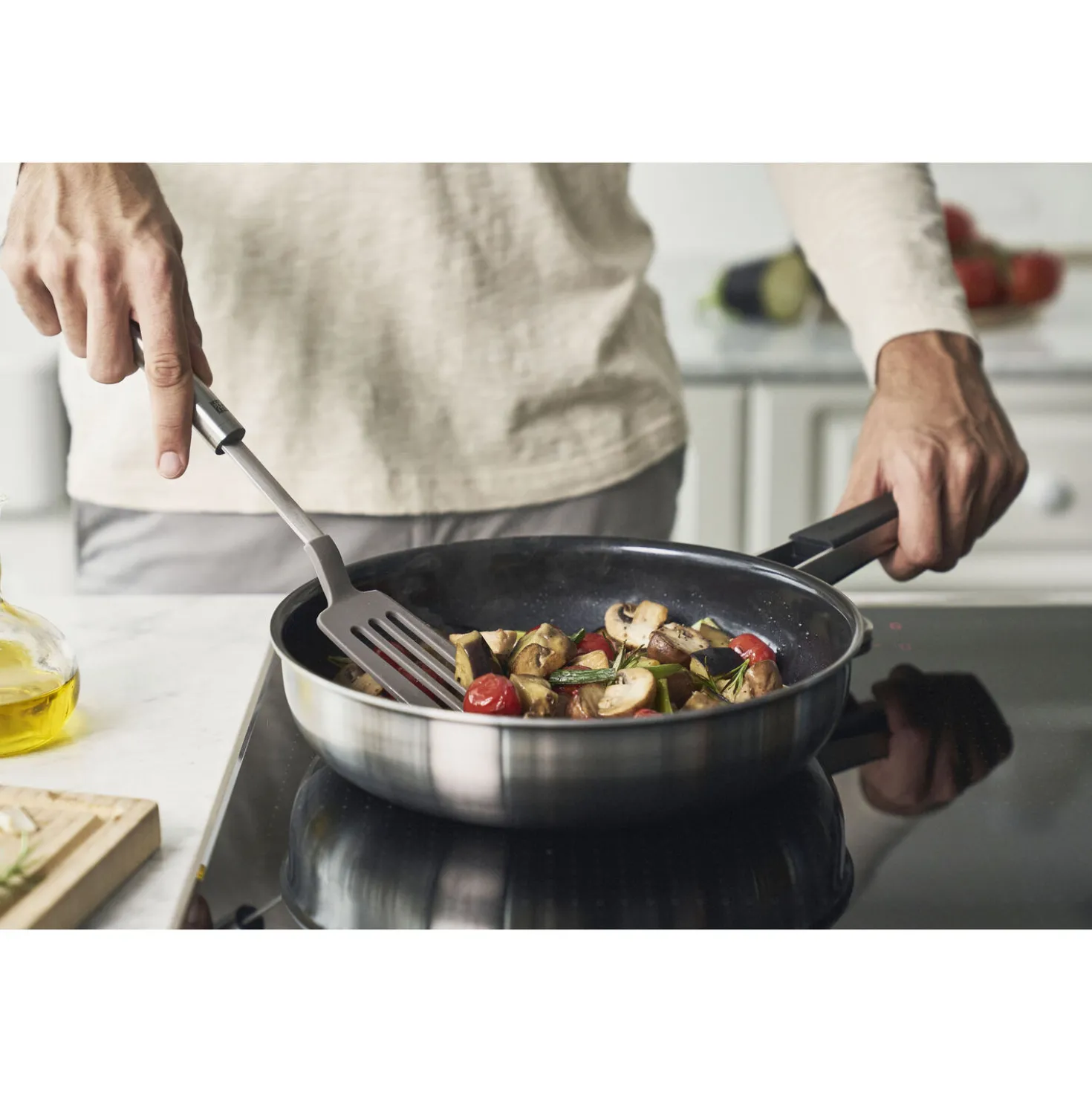 Poêle, 24 cm, Inox 18/10, Revêtement antiadhésif en céramique