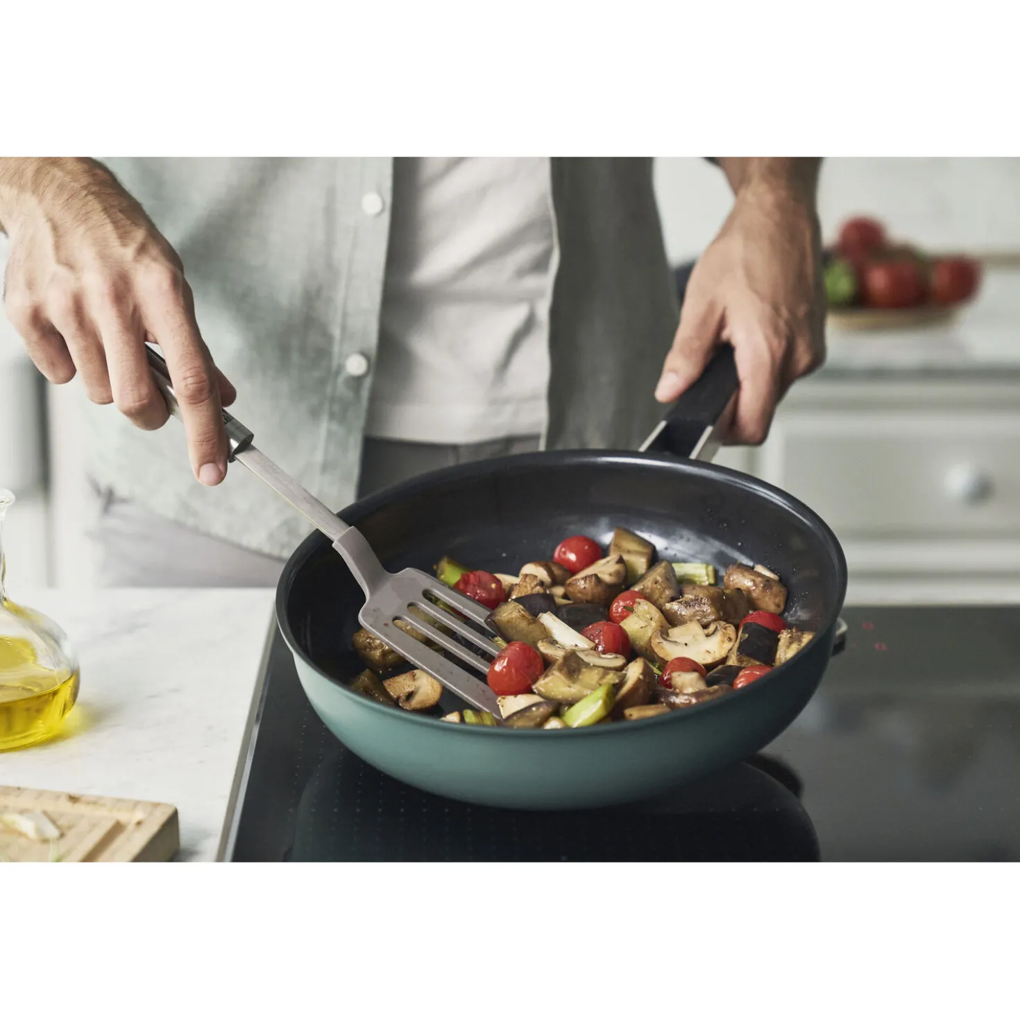 Poêle, 24 cm, Inox 18/10, Revêtement antiadhésif en céramique