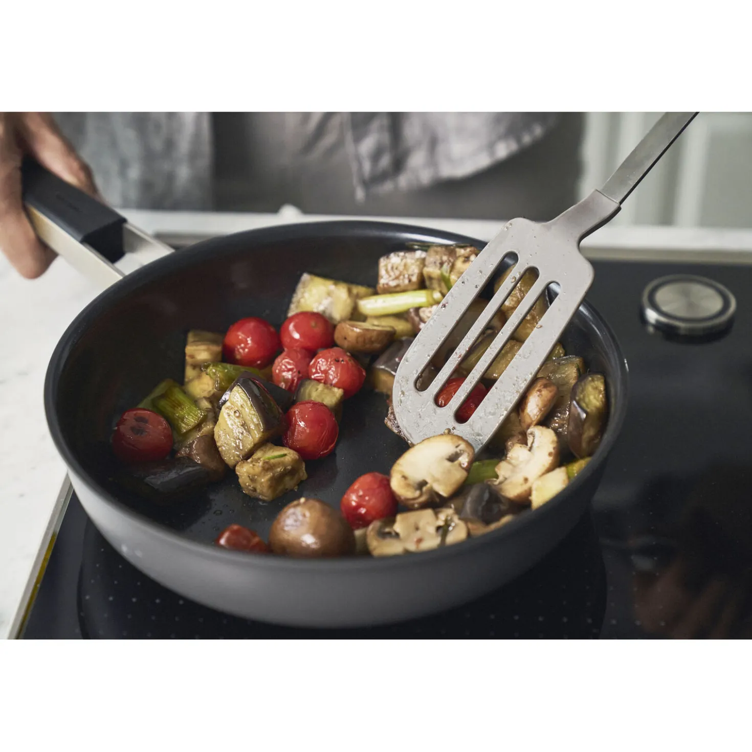 Poêle, 24 cm, Inox 18/10, Revêtement antiadhésif en céramique