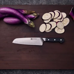 Santoku 18 cm, Tranchant alvéolé