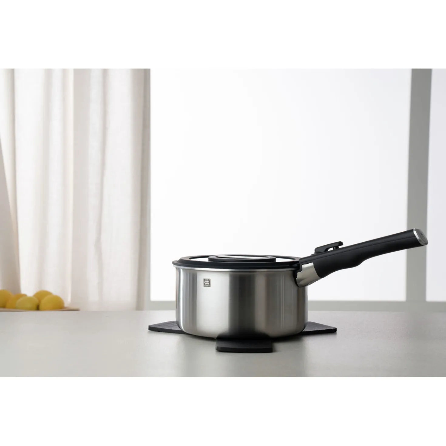 Set de démarrage avec poêles, casseroles, bols, couvercles et accessoires, 15-pcs