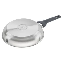 Set de poêles avec poêle de 28cm, poêle de 24cm et spatule en silicone, 3-pcs.