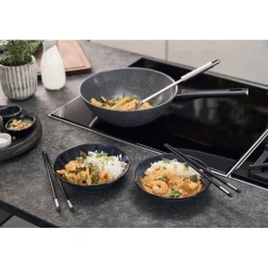 Wok, 28 cm, Aluminium, Revêtement antiadhésif en céramique renforcée en titane